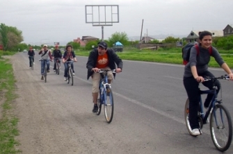 Հեծանվարշավ՝ դեպի Զվարթնոց տաճար