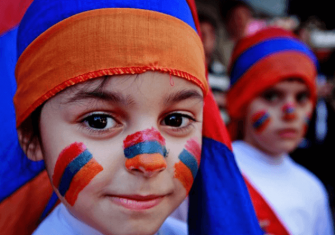 Ինչպես այրել  ամրոցը ներսից