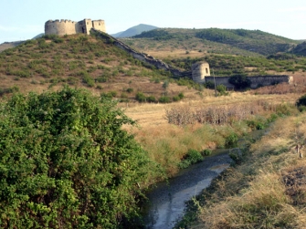 Ամրոցը ներսից են գրավում