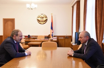 Բակո Սահակյանը և Նիկոլ Փաշինյանը քննարկել են համագործակցության հարցերը