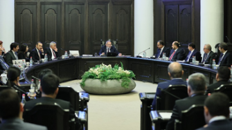 Էն աստիճանի հակահայ ու հակաքրիստոնյա են, որ անգամ մեկ րոպե լռությամբ 100-ավոր զոհերի հիշատակը չհարգեցին ու ոտքի չկանգնեցին