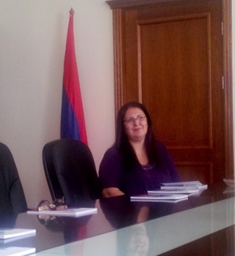 «Ծառը կյանքի խորհրդանիշն է, որ պատերազմների ավերածությունների մեջ բողբոջում է և պտուղ տալիս»