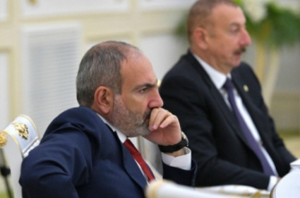 Հիտլերն ու Նժդեհը Աշխաբադում
