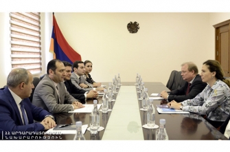 Զեյնալյան․ Նոր կառավարությունը միջազգային բոլոր պարտավորությունները իրականացնելու է մեծ պատասխանատվությամբ
