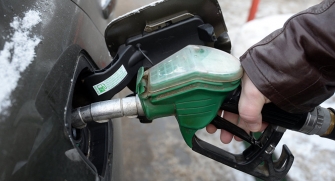 Բենզինը մինչեւ 50 դրամով կէժանանա