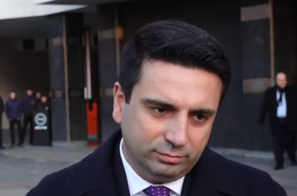 Ալեն Սիմոնյան. Եթե Տեր-Պետրոսյանն ուզում է իմանալ՝ ինչ է ասել Պուտինը, թող զանգի նրան, ով ամեն օր խոսում է Պուտինի հետ