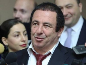 Գագիկ Ծառուկյանը՝ ծննդատների փակման մասին