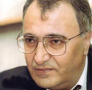 Ձեռս մաշի  դառնա ի հող, օրենքս մնա  հիշատակող