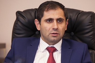 Սուրեն Պապիկյան. Խնդրում եմ ինձ չհամեմատել Հովիկ Աբրահամյանի հետ