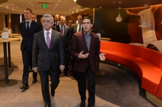 Սերժ Սարգսյանն «Իբիս Երևան Կենտրոնում» և «Գոլդեն Փելիս Բուտիկ Հոթելում»