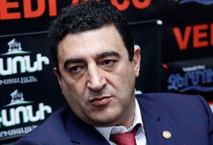 «Լևի» գծերն ու ժողովրդի գրպանը