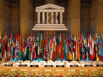 Հայերեն 1-ին Աստվածաշնչի 350-ամյակը և Այվազովսկու ծննդյան 200-ամյակն ընդգրկվել են ՅՈՒՆԵՍԿՕ-ի՝ 2016-2017թթ. օրացույցի մեջ