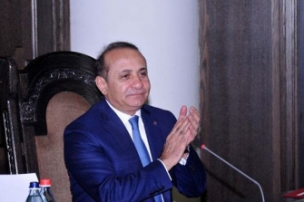 Հովիկ Աբրահամյանը շնորհավորել է Լևոն Յոլյանին և Մարտին Սարգսյանին