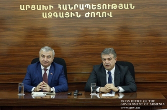 ՀՀ վարչապետը հանդիպեց ԼՂՀ պատգամավորների հետ
