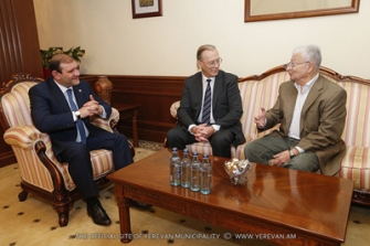 Տարոն Մարգարյան. «Մենդելեևի աղյուսակի 118-րդ տարրն ի պատիվ հայազգի գիտնականի անվանելու առաջարկը մեզ համար իսկապես ուրախալի փաստ է»