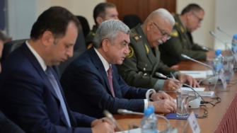 Սերժ Սարգսյան. Բանակն առանձին և մեկուսի չի կարող զարգանալ