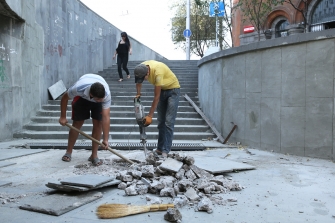 Անցումն էլ չի բուրի