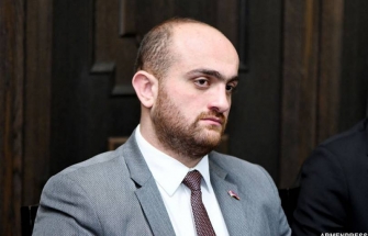 Դրոշ այրող Արագածոտնի մարզպետը մենակ չէ