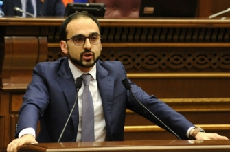 Տիգրան Ավինյան. Բեռնափոխադրումների հետ կապված խնդիրներ կան և Լարսում, և Բագրատաշենում