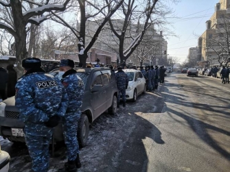 Բողոքի ակցիա՝ Ազգային ժողովի դիմաց