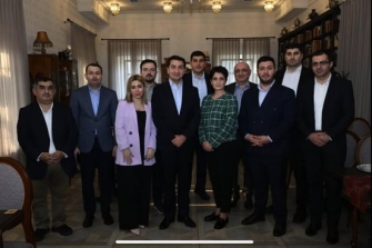 Այդ հինգը չեն պահանջելու ազատ արձակել հայ գերիներին, չեն անդրադառնալու արցախցիների վերադարձի իրավունքին, չեն խոսելու ժողովուրդների ինքնորոշման իրավունքի մասին