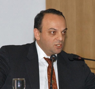 Արման ՄԵԼԻՔՅԱՆ. Ողջույն քաղաքական խավարասերներին