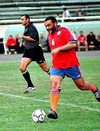 Վազգենի ֆուտբոլը