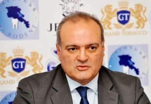 «Կարծում եմ՝ վարչապետը նկատի ուներ, որ կաշկանդված չէ իր հարաբերություններում ու ազատ է իր որոշումներում»