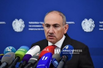 Ժողվարչապետ Փաշինյանն աստիճանաբար դիմակազերծվում է