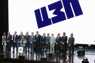 Թավ­շ­յա չէ, դի­լե­տանտ է