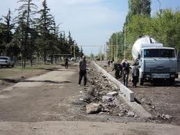 Ցոլակյանի անձրևը Բալասանյանի ասֆալտին վնաս չէ
