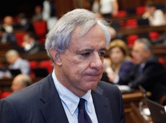 Օսկանյանը գնում է, բայց չեն թողնում 