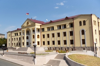 Ստեղծել Պաշտպանության կոմիտե ու պատրաստվել Սրբազան պատերազմի