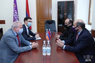 ԼՀԿ-ն ընդունել է ՌԴ դեսպանին