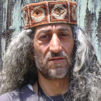 «ՈՒրախ ենք, որ մեր ընկերոջ ստեղծած ծաղիկը պետք է ջրենք, աճեցնենք, փոխանցենք ձեզ՝ սիրելի երիտասարդներ»