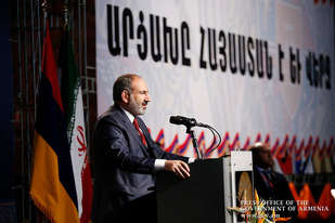 Սրիկա՛, դու ամեն ինչ արել ես, որ պատերազմ տեղի ունենա   