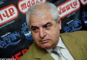 Ազատ Արշակյանը չի հասկանում Շանթ Հարությունյանին