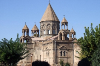 Ամենայն Հայոց Կաթողիկոսը հանդիպեց  «Քաղաքացիական պայմանագիր» կուսակցության առաջնորդի հետ