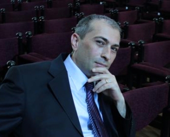 Արտակ ՃԱՂԱՐՅԱՆ. Ովքեր լրագրողի ծանր բեռը կրում են արժանապատվորեն