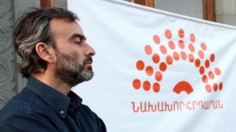 Խուզարկություններ Ժիրայր Սեֆիլյանի և այլոց բնակարաններում