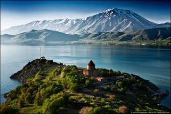 Սևա՞ն, թե՞ «Գյոյչա». հայ հասարակությունը պետք է ընտրություն կատարի իր ճակատագրի այս երկու տարբերակների միջև