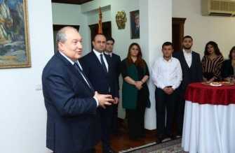 Արմեն Սարգսյանը Աստանայում հանդիպել է ղազախահայ համայնքին 