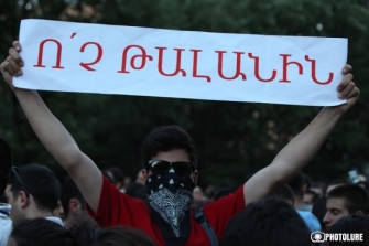 Այս շարժումն էլ ինքնաոչնչացվեց
