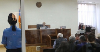 Առանց Ռոբերտ Քոչարյանի Աննա Դանիբեկյանը նիստը չշարունակեց