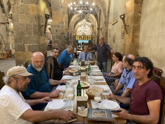 Հանդիպման վայրը՝ Էջմիածին