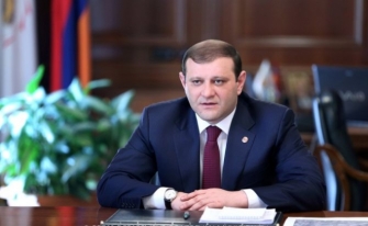 Տարոն Մարգարյանը Ստեփանակերտում է