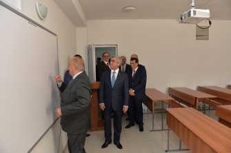 Նախագահը՝ Մոսկվայի պետհամալսարանի Երևանի մասնաճյուղում