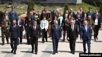 Նիկոլ Փաշինյանն Արցախում մասնակցել է Եռատոնին