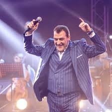 Հիմա ոչ Մռով կա, ոչ Հորադիզ ու ոչ էլ Պետո, իսկ դու երգում ու գոռում ես՝ ծա՜փ-ծա՜փ