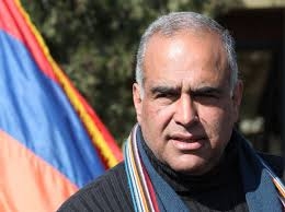 «Փետրվարի 18-ից այդ մեծ, հարուստ կուսակցության հետագիծը խառն է»